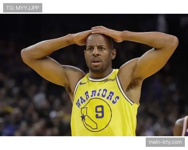 魔术骑士通过交易规避奢侈税，将总薪资降至奢侈税线以下